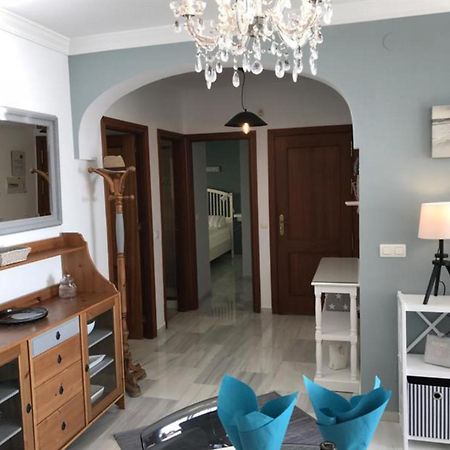 Sunny Apartment On Burriana Beach Nerja Εξωτερικό φωτογραφία