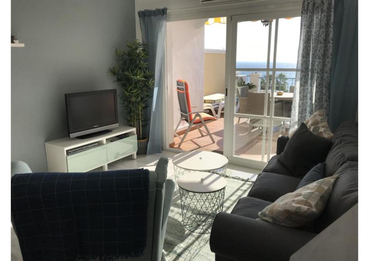 Sunny Apartment On Burriana Beach Nerja Εξωτερικό φωτογραφία
